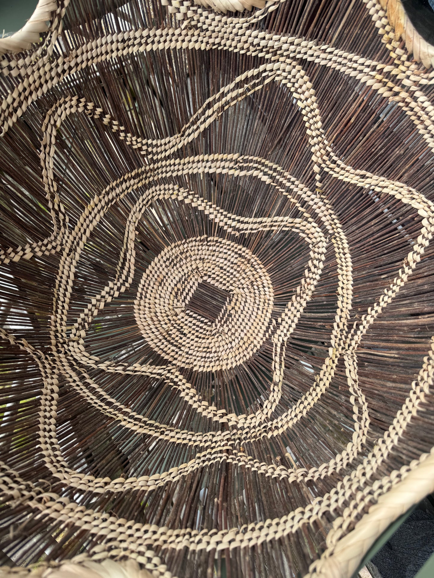 Nyami Nyami Basket